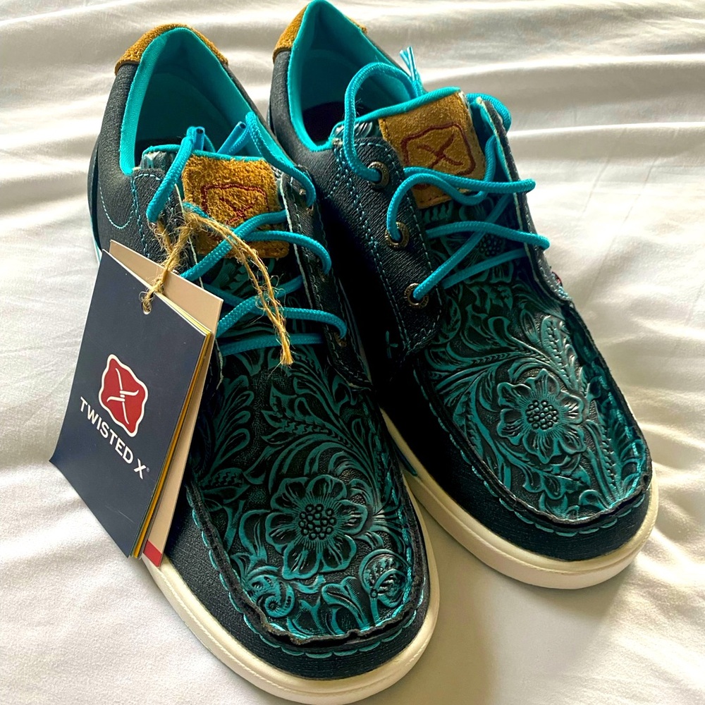 Twist X Shoes